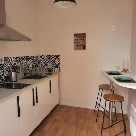 Bords De Loire - Rdc - Au Pied Du Chateau