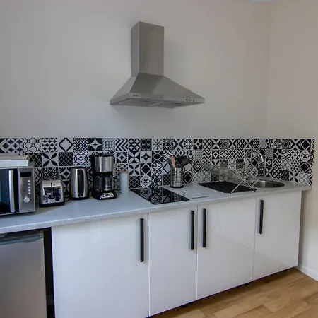 Bords De Loire - Rdc - Au Pied Du Chateau *